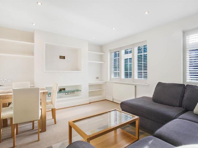 Christchurch Park, Sutton SM2, 2 bed flat to rent, £1,800 pcm | PrimeLocation
