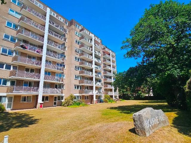 Christchurch Road, Bournemouth BH1, 2 bed flat to rent, £1,275 pcm | PrimeLocation