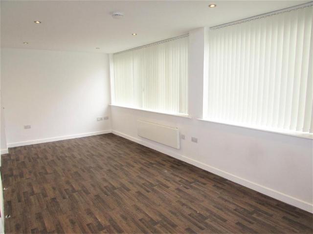 Christchurch Road, Bournemouth Studio to rent £735 pcm £170 pw
