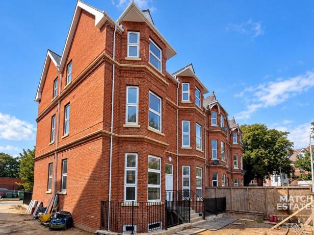Christchurch Road, Folkestone CT20 1 bed apartment to rent £1,150 pcm £265 pw