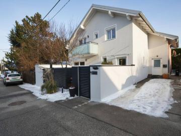 Haus zum Verkauf in 2345 - Garten, Keller