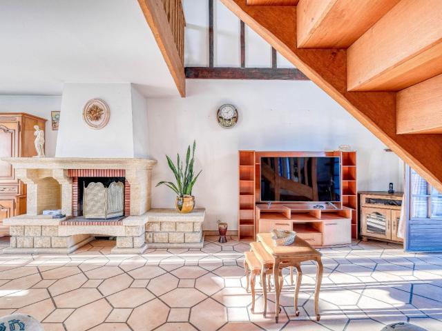 Christophe Michaudelle – CAPIFRANCE vous propose à Meaux: v. 155m² Meaux