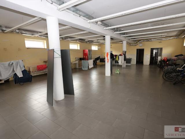 Nowoczesny lokal usługowy 288 m² w Chróścicach