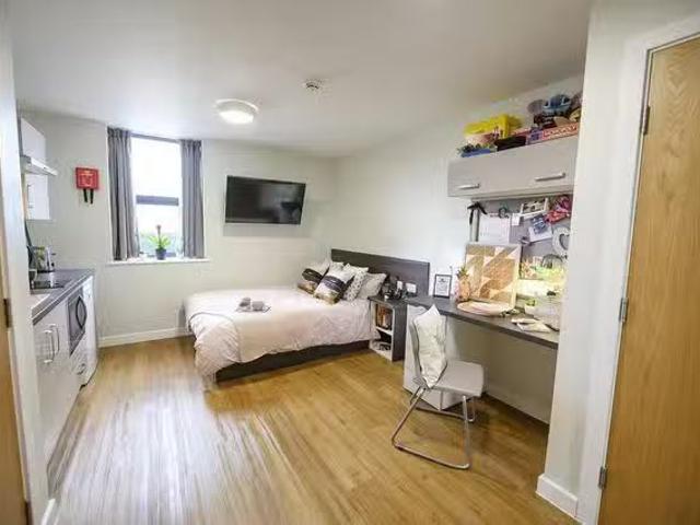 Chronicle House Deluxe Studio