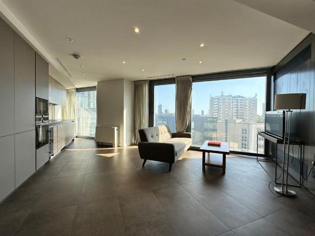 Chronicle Tower, City Road, Shoreditch, Hackney, Angel, Islington, London EC1V, 1 bed flat to rent, £3,100 pcm | PrimeLocation