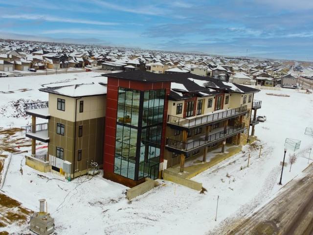 Chuka Lofts 1 Bedroom Apartment for Rent at 3631 Green Marsh Cres, Regina, SK S4V 4B7 Arcola East North Side
