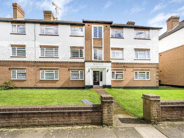 Churchview Court, Twickenham TW2, 2 bed flat to rent, £2,100 pcm | PrimeLocation