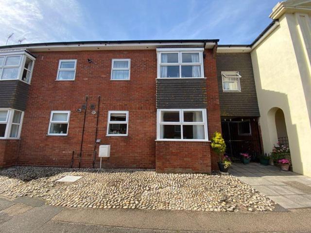 Churchwood Court, West Street, Wareham 2 bed apartment to rent £995 pcm £230 pw
