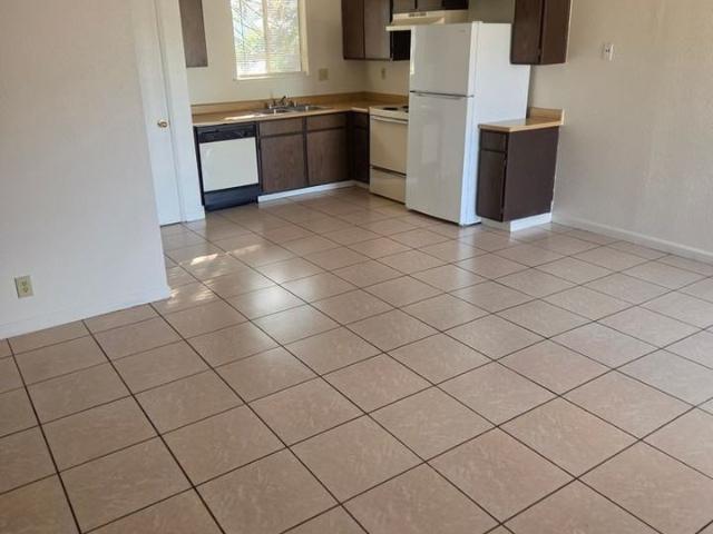 Church 2 Bedroom Apartment for Rent at 419 Church Ave, Oakdale, CA 95361 Oakdale