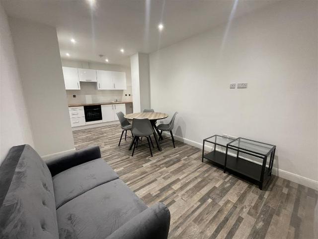 Church Court, Morley, Leeds LS27, 1 bed flat to rent, £825 pcm | PrimeLocation