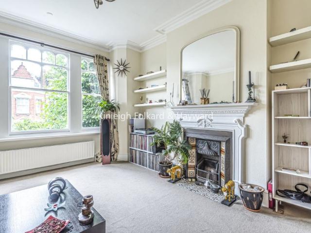 Church Crescent, Muswell Hill, London, N10