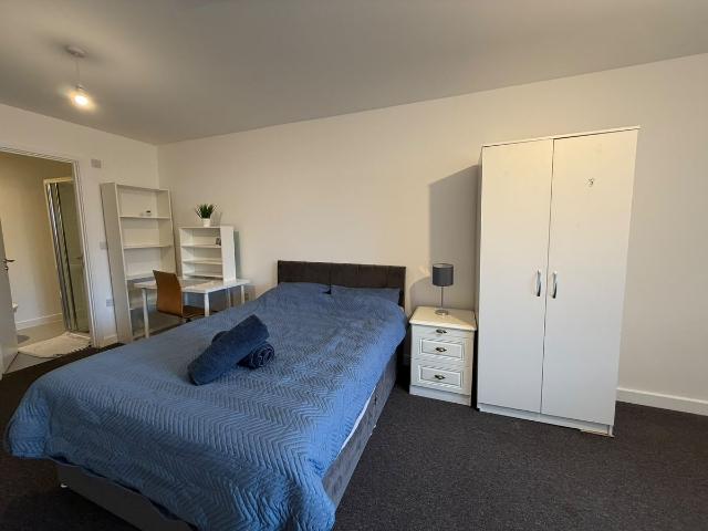 Church Gate, Leicester LE1, 1 bed flat to rent, £895 pcm | PrimeLocation