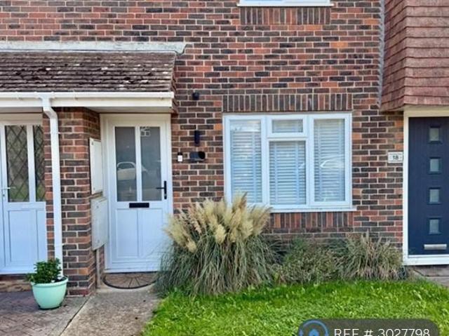 Church Green, Shoreham By Sea, BN43 2 bed terraced house to rent £1,650 pcm £381 pw