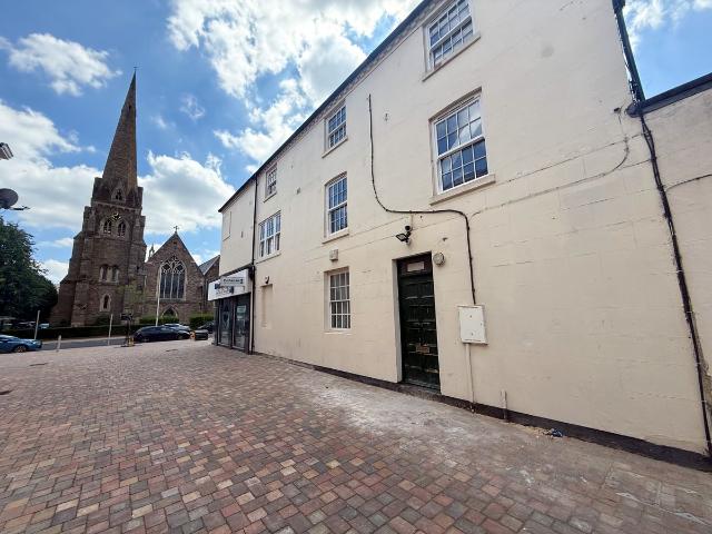 Church Green West, Redditch B97, 2 bed flat to rent, £1,200 pcm | PrimeLocation