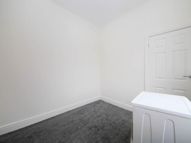 Church Grove, Wigan WN1, 1 bed flat to rent, £625 pcm | PrimeLocation
