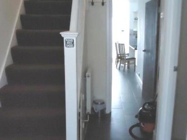 Church Lane 2, 329 Church Lane, London NW9, 3 bed shared accommodation to rent, £900 pcm | PrimeLocation