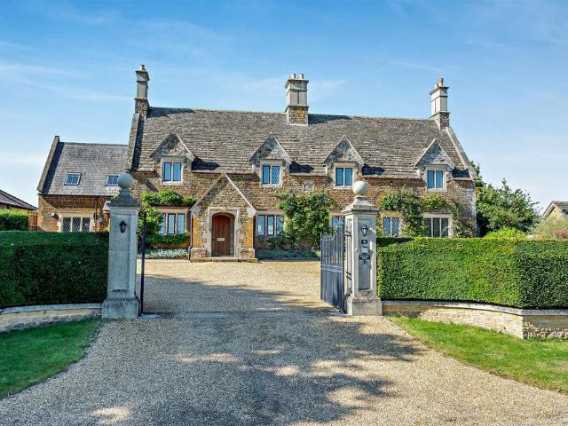 Church Lane, East Carlton, Market. 6 bed detached house to rent £4,500 pcm £1,038 pw
