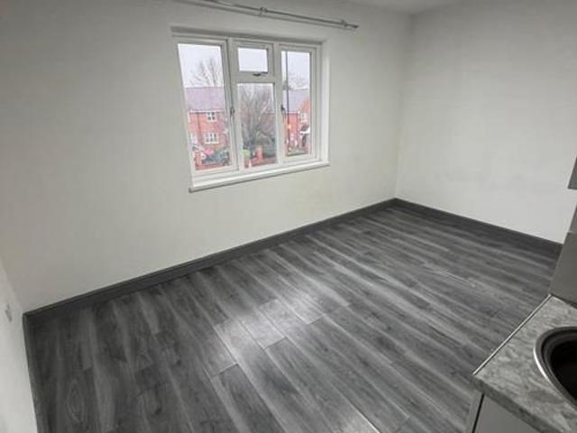 Church Lane, Kitts Green B33, Studio to rent, £700 pcm | PrimeLocation
