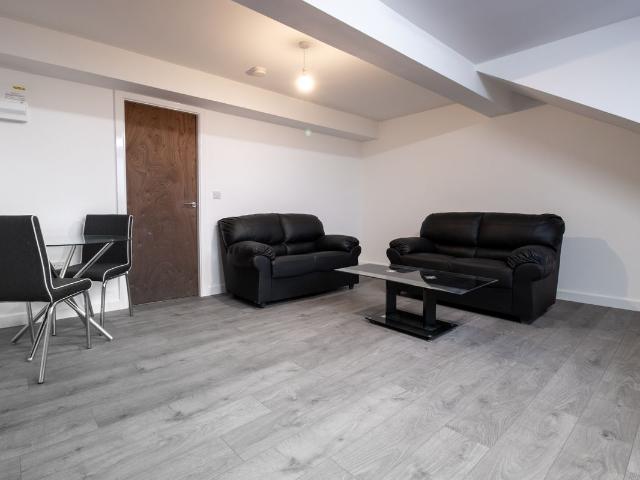 Church Lane, Leeds LS15, 1 bed flat to rent, £750 pcm | PrimeLocation