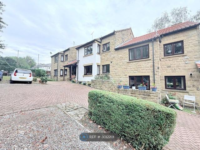 Church Lane, Leeds LS17, 2 bed flat to rent, £900 pcm | PrimeLocation