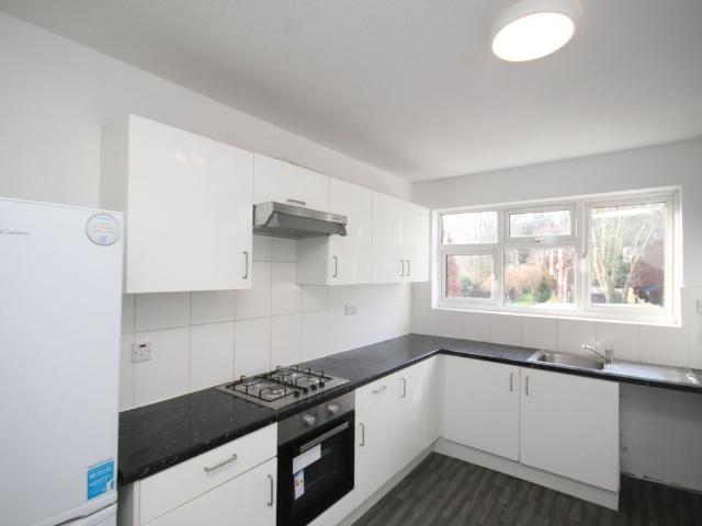Church Lane, London NW9, 4 bed maisonette to rent, £2,200 pcm | PrimeLocation