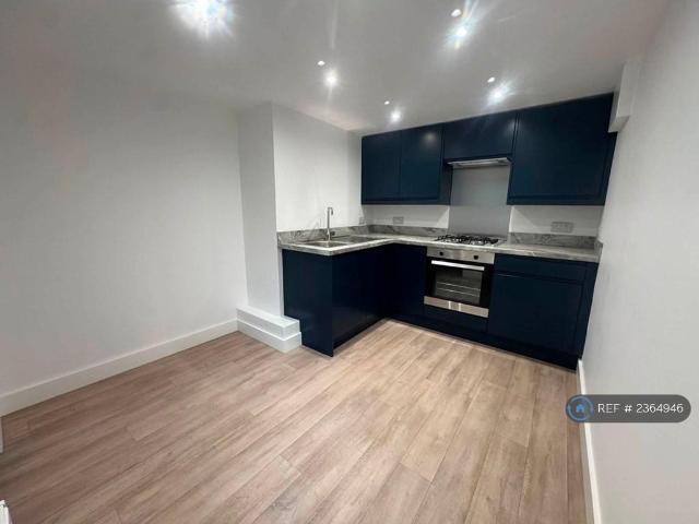 Church St, Brixham, TQ5 2 bed end of terrace house to rent £1,000 pcm £231 pw