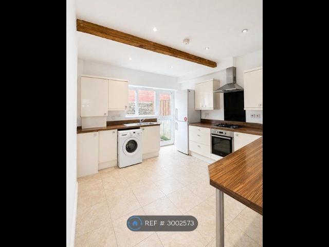 Church St, Burnley BB12, 2 bed terraced house to rent, £750 pcm | PrimeLocation