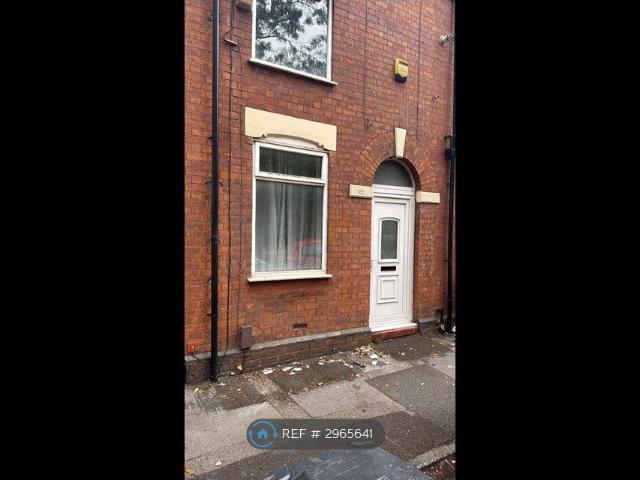 Church St, Stockport SK4, 2 bed terraced house to rent, £1,100 pcm | PrimeLocation