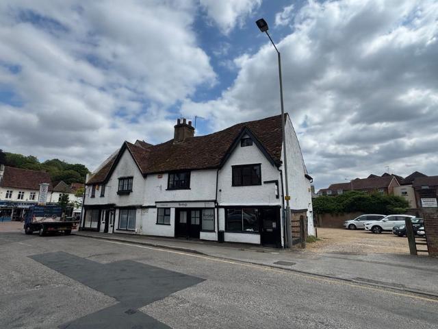 Church Street, Chesham HP5, 2 bed maisonette to rent, £1,200 pcm | PrimeLocation