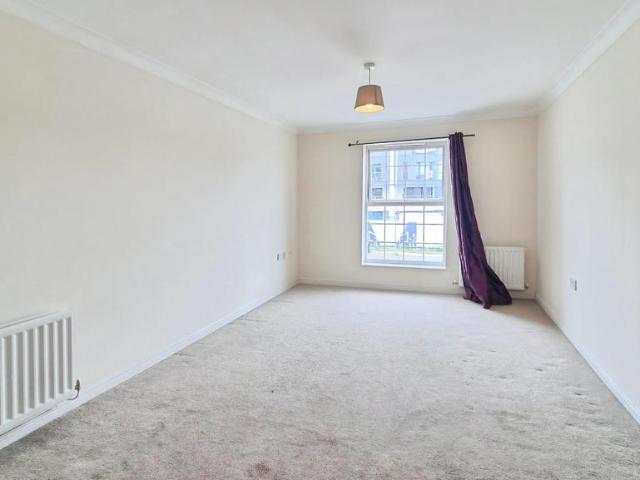 Church Street, Dunstable, LU5 2 bed flat to rent £1,195 pcm £276 pw