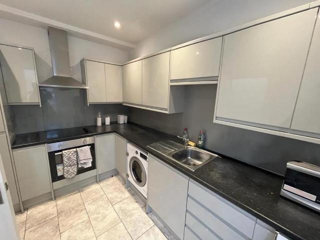 Church Street, Lancaster LA1 6 bed private hall to rent £628 pcm £145 pw