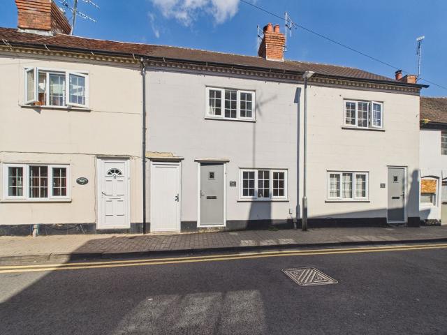 Church Street, Pershore, Worcestershire WR10, 2 bed terraced house to rent, £1,000 pcm | PrimeLocation