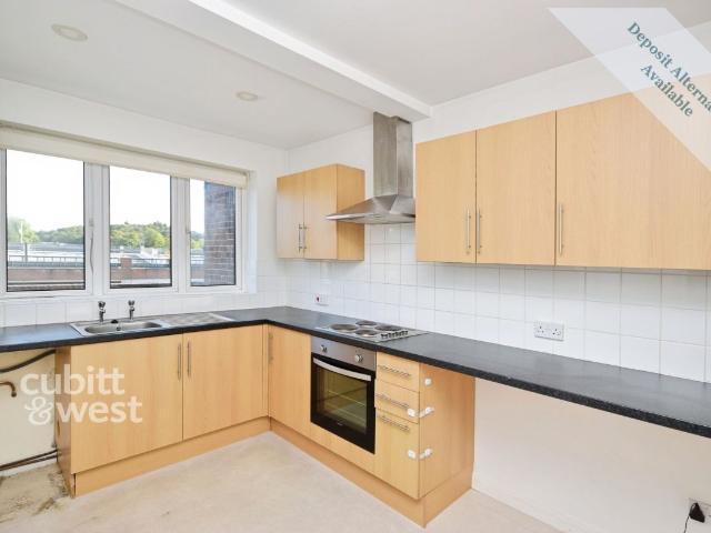Church Street, Reigate RH2, 2 bed maisonette to rent, £1,400 pcm | PrimeLocation