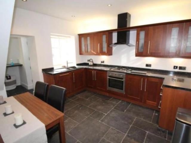 Church Street, Sheffield S35, 2 bed terraced house to rent, £900 pcm | PrimeLocation