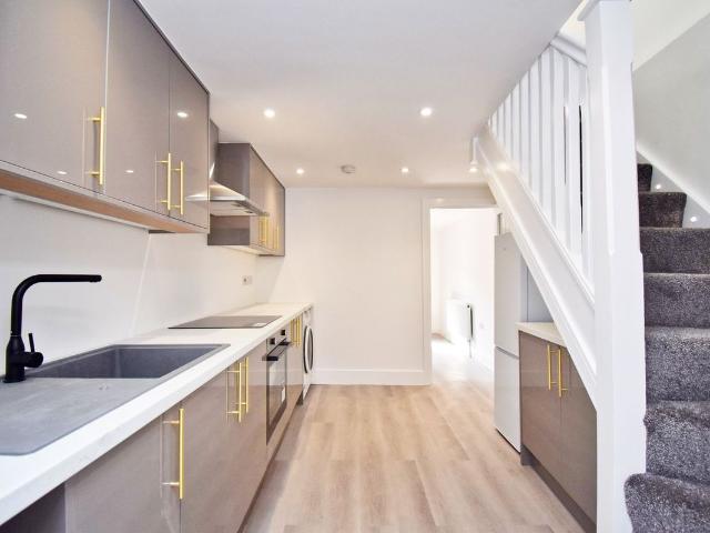 Church Street, Walton On Thames KT12, 2 bed terraced house to rent, £1,800 pcm | PrimeLocation