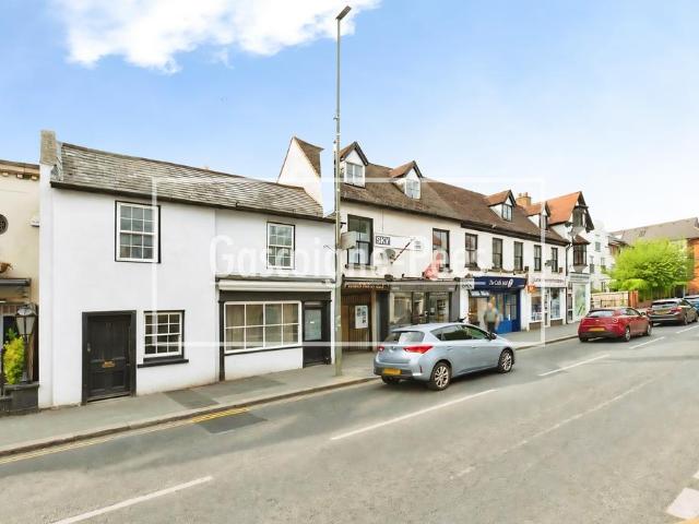 Church Street, Walton on Thames, KT12 2 bed house to rent £1,800 pcm £415 pw