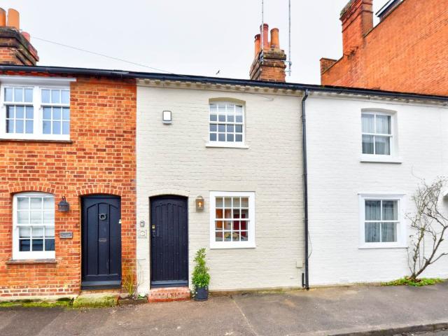 Church Street, Wargrave RG10, 2 bed terraced house to rent, £2,250 pcm | PrimeLocation
