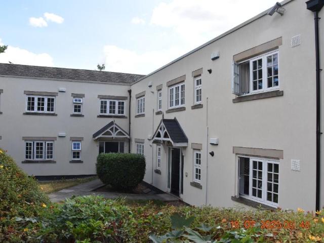 Church Street, Wellingborough NN8 2 bed flat to rent £875 pcm £202 pw
