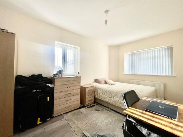 Church Stretton Road, Hounslow, TW3 2QP