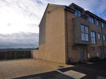 Church Path, East Cowes PO32, 3 bed end terrace house to rent, £1,150 pcm | PrimeLocation