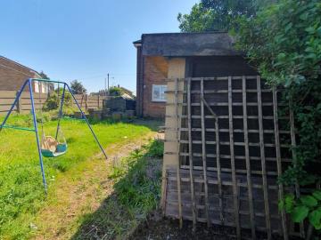 Church Road, Tilbury RM18, 3 bed terraced house to rent, £2,000 pcm | PrimeLocation
