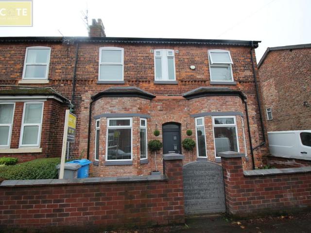 Church Road, Urmston 1 bed in a flat share to rent £550 pcm £127 pw