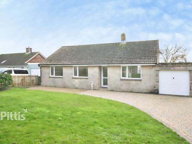 Church Road, Wootton Bridge, Ryde PO33, 3 bed bungalow to rent, £1,500 pcm | PrimeLocation