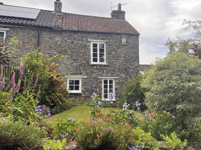 Church Road, Abbots Leigh, BS8 2 bed semi detached house to rent £1,900 pcm £438 pw