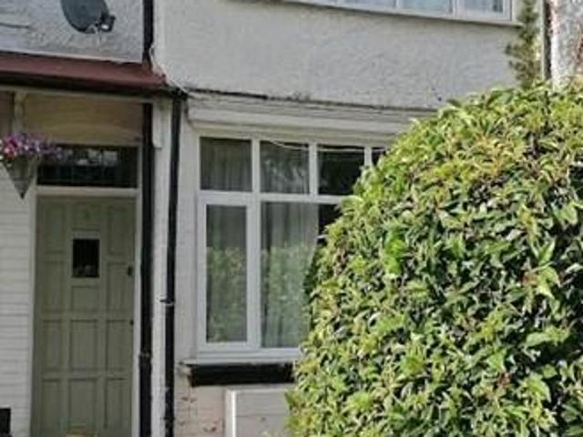 Church Road, Birmingham, B73 2 bed terraced house to rent £1,400 pcm £323 pw