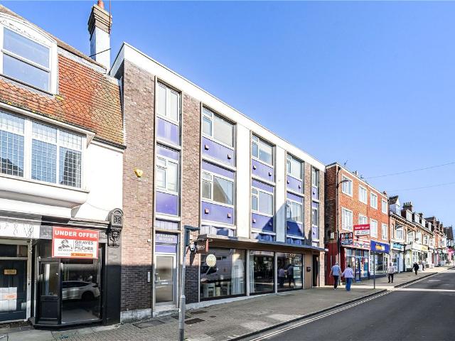 Church Road, Burgess Hill, West Sussex RH15, 2 bed flat to rent, £1,400 pcm | PrimeLocation