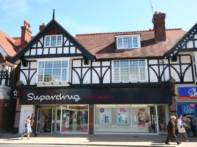 Church Road, Burgess Hill, West Sussex RH15, 2 bed flat to rent, £1,325 pcm | PrimeLocation