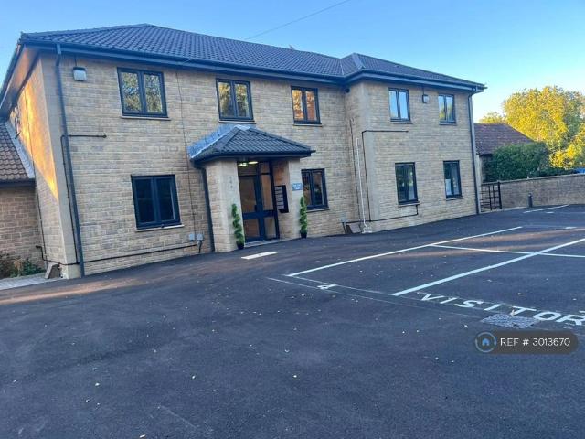 Church Road, Calne, SN11 1 bed flat to rent £1,350 pcm £312 pw