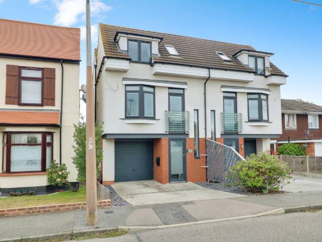 Church Road, Hadleigh SS7, 4 bed semi detached house to rent, £2,300 pcm | PrimeLocation