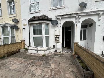 Church Road, Leyton E10, Studio to rent, £1,300 pcm | PrimeLocation